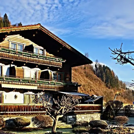 Alpentraum Pensionat Zell am See